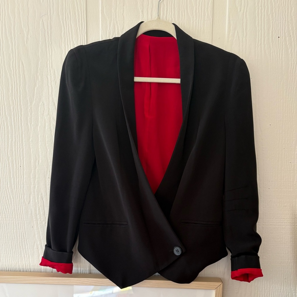 EUC Rebecca Minkoff Black Blazer with Red Lining and Cuff Detail 100% silk